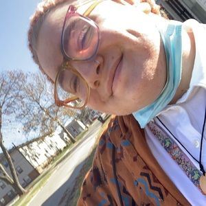 Meet your Posher, Karim